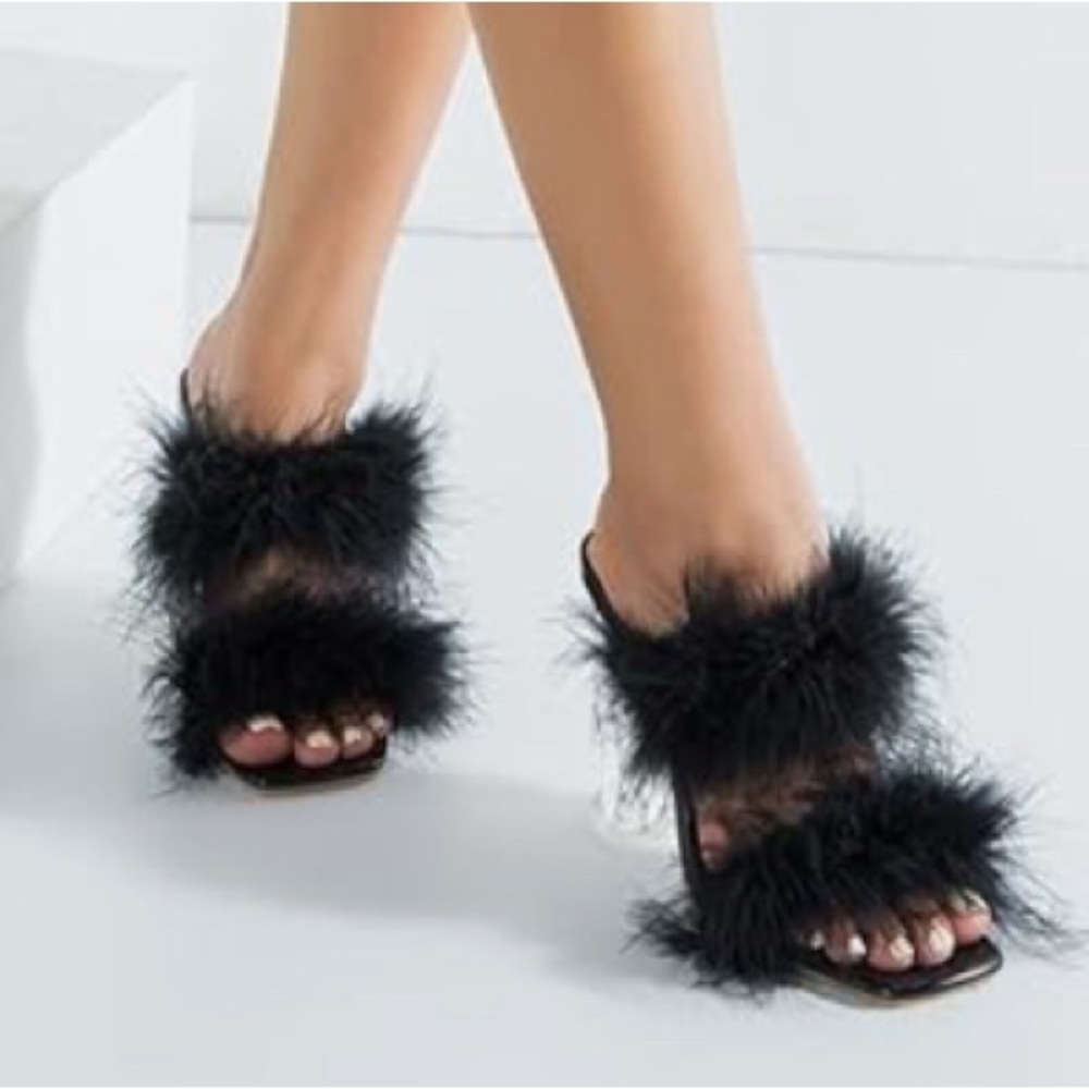 Elegant Black Feathered Women's Heels